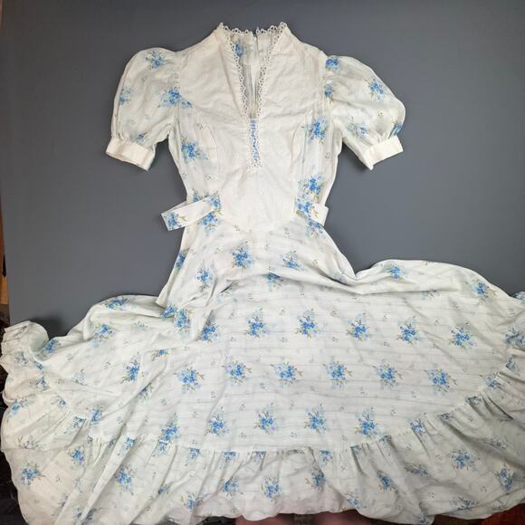 Vintage Handmade Prairie Dress Blue Floral Cottagecore Lace Trim XS - Picture 1 of 8